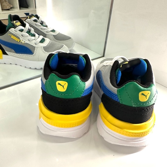 NWOT Toddler Puma Sneakers - Picture 3 of 5